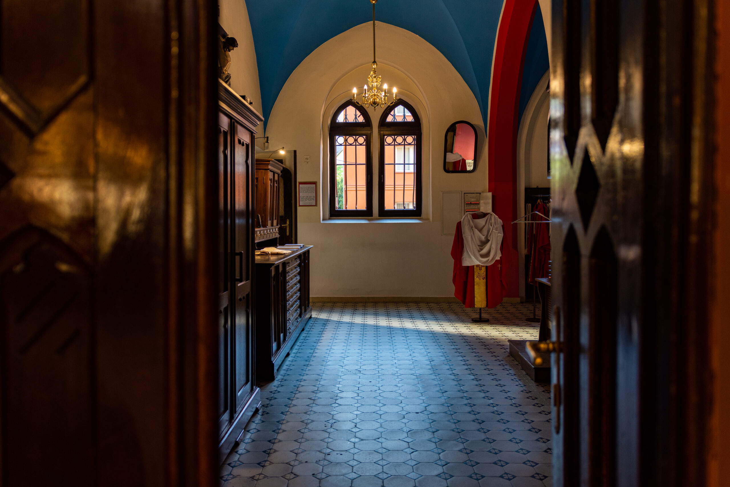 Read more about the article UROCZYSTOŚĆ JEZUSA CHRYSTUSA KRÓLA WSZECHŚWIATA – 24.11.2024 R.